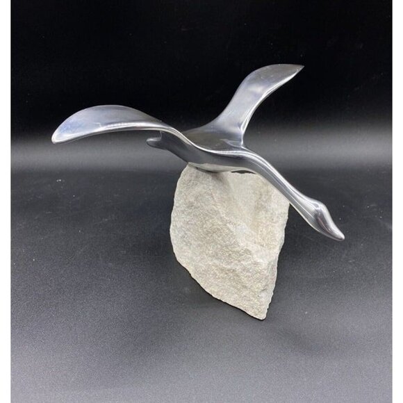 Canadian Goose Signed 983 Hoselton Aluminum Sculpture 5.5” On Rock - Picture 4 of 12